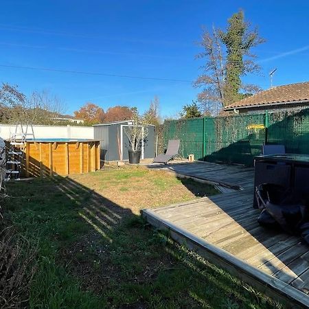 La Casa Montussan Villa Luaran gambar
